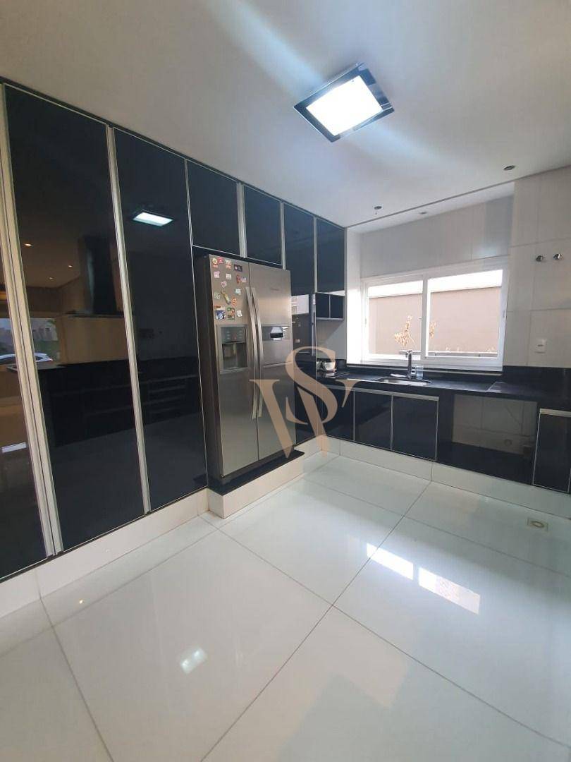 Sobrado à venda com 5 quartos, 387m² - Foto 5