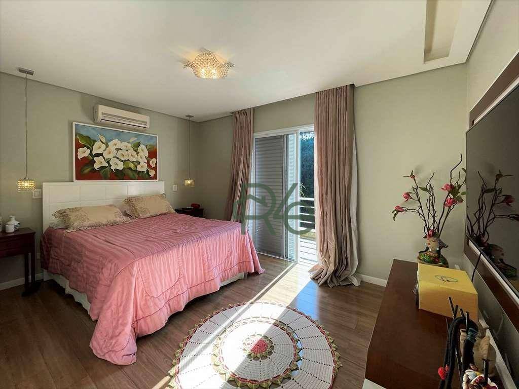 Casa à venda com 5 quartos, 610m² - Foto 31