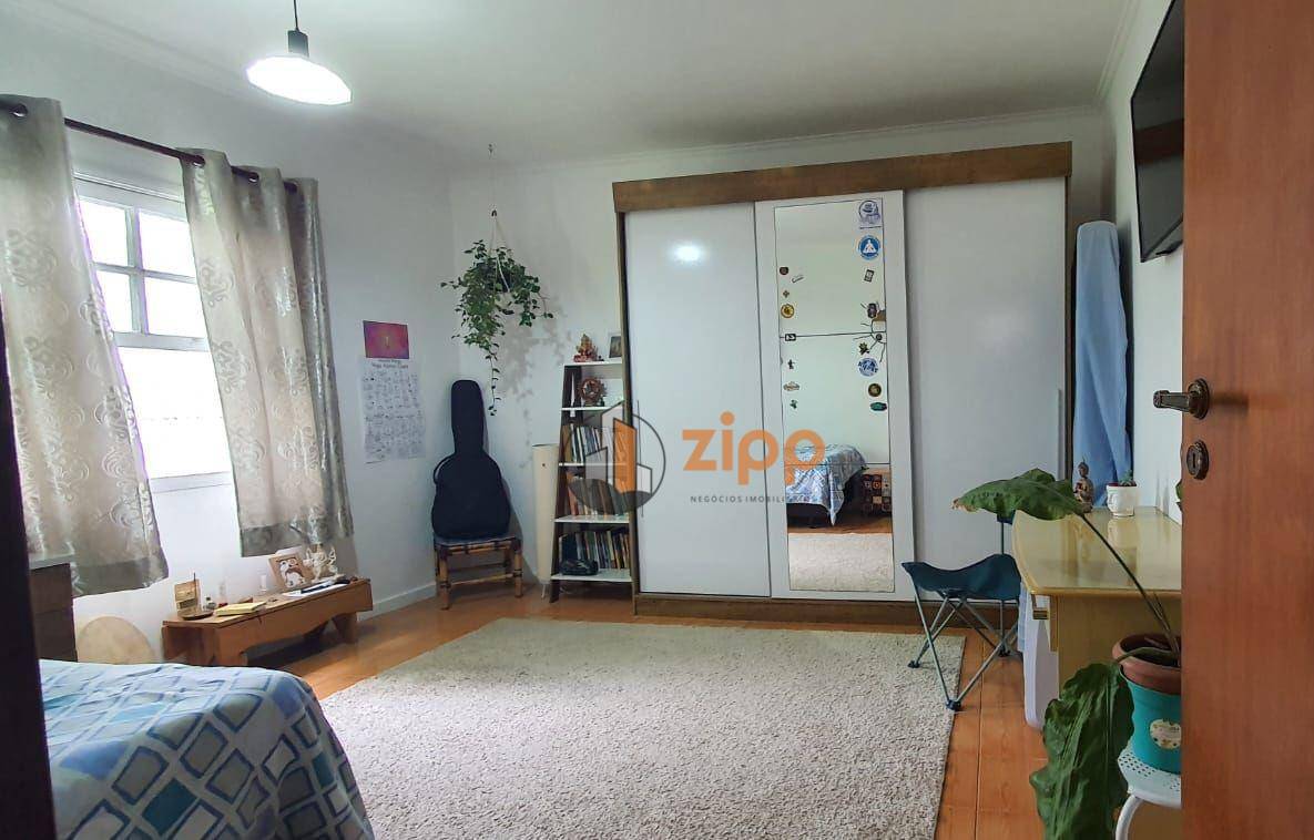 Casa à venda com 4 quartos, 197m² - Foto 18