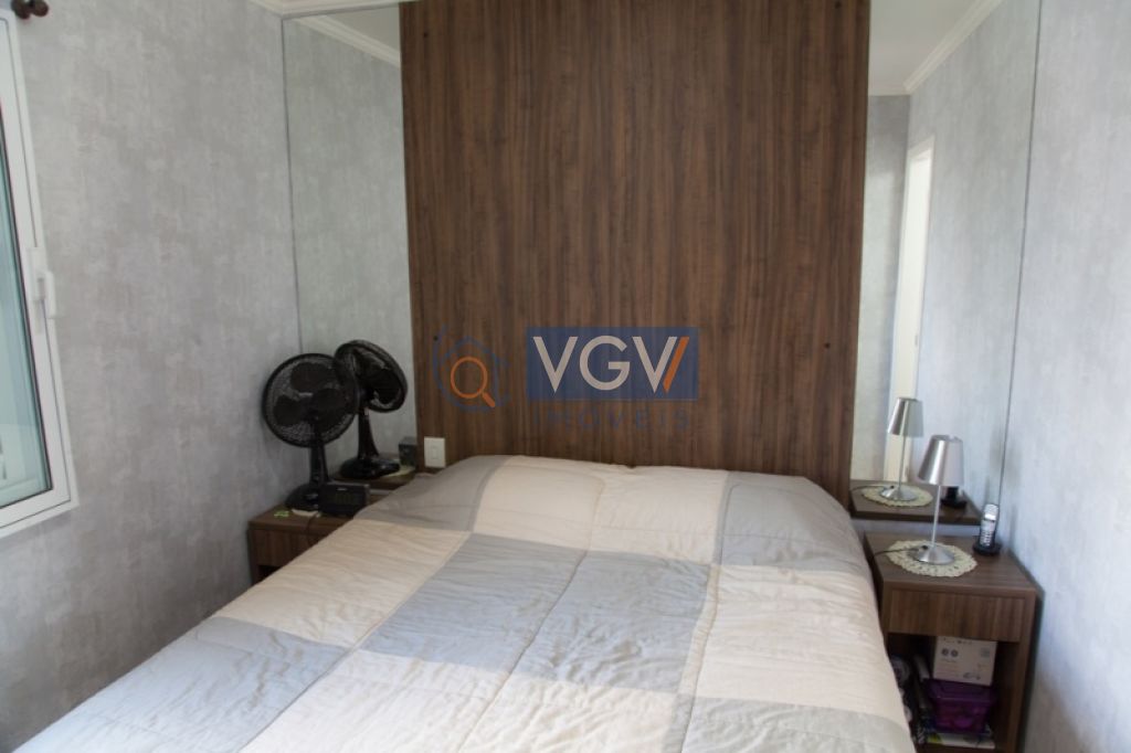 Apartamento à venda com 2 quartos, 67m² - Foto 7