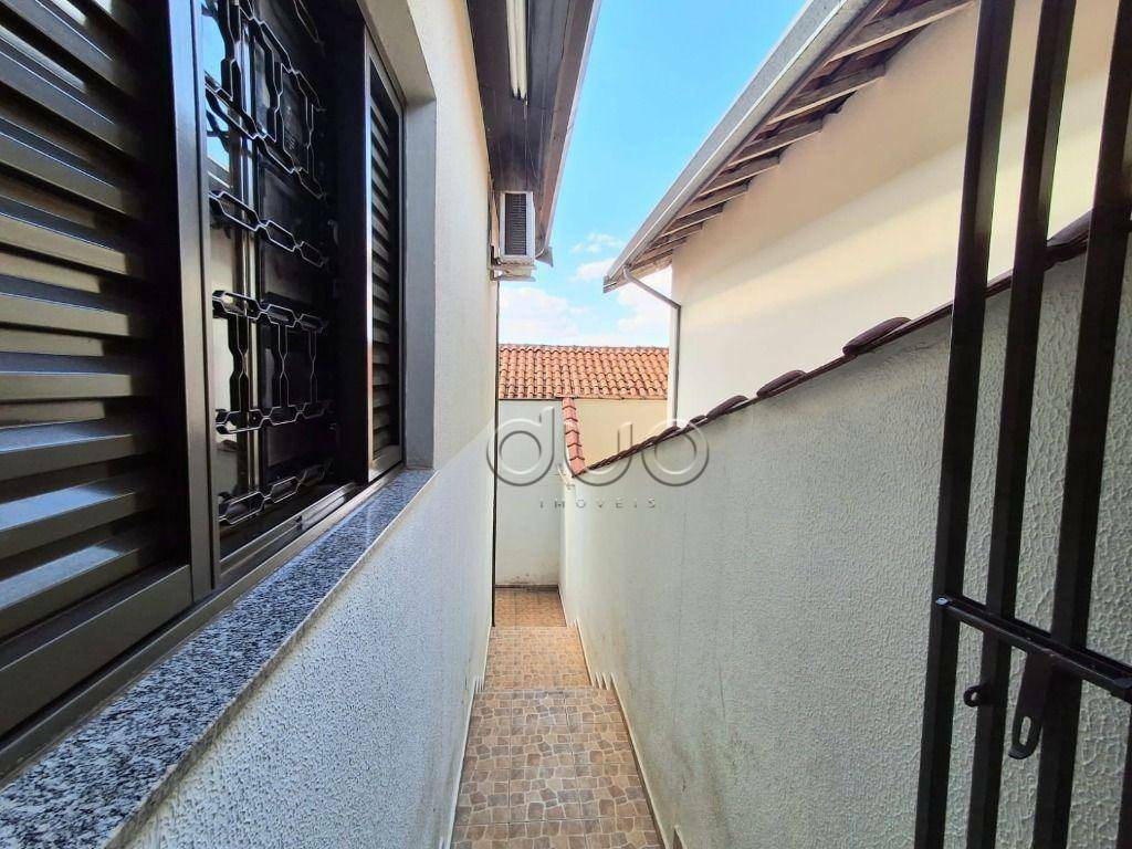 Casa à venda com 3 quartos, 176m² - Foto 15