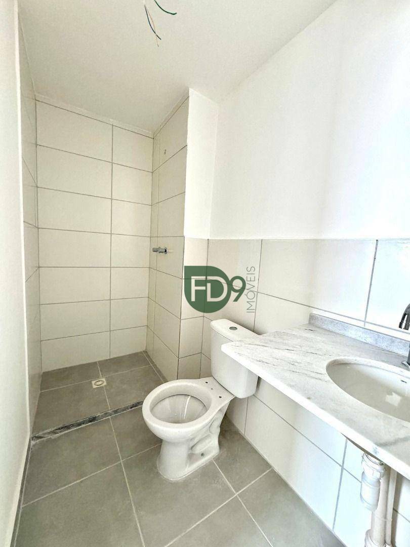 Apartamento à venda com 2 quartos, 55m² - Foto 13