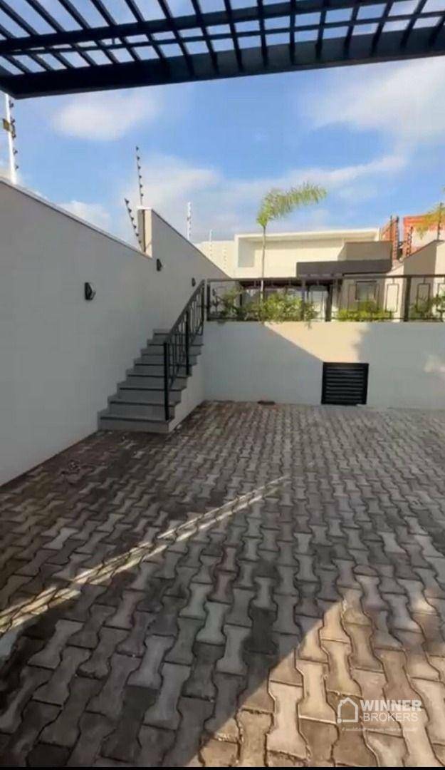 Casa à venda com 4 quartos, 190m² - Foto 14