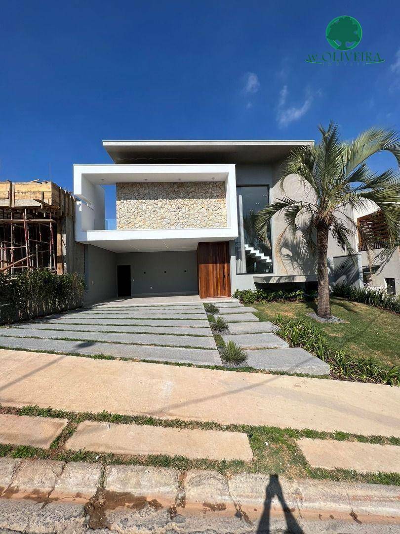 Sobrado à venda com 4 quartos, 370m² - Foto 2