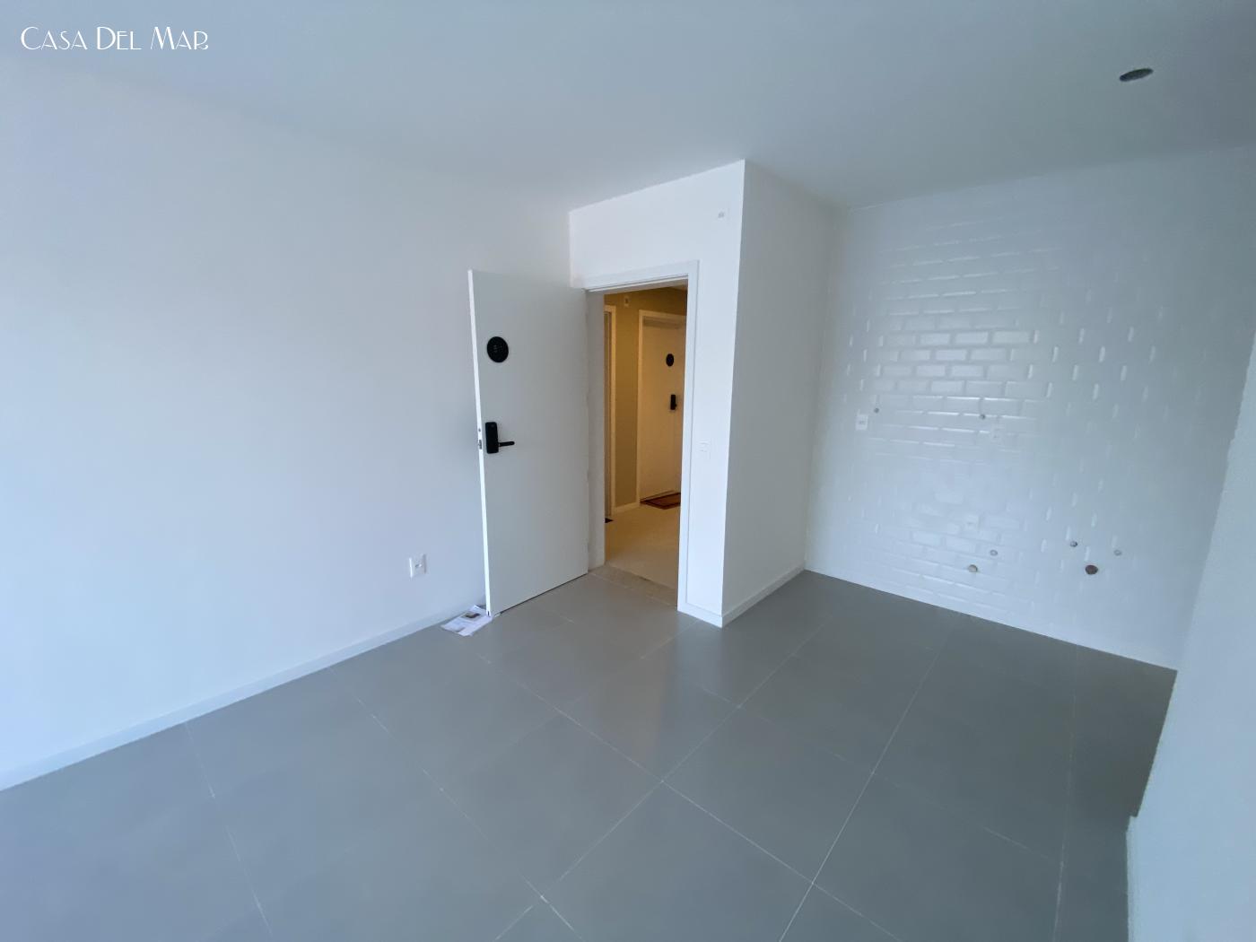 Apartamento à venda com 2 quartos, 66m² - Foto 14