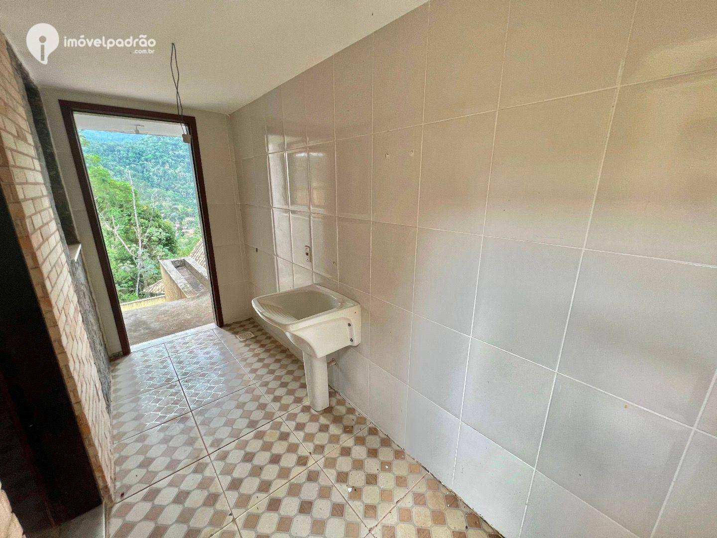 Casa de Condomínio à venda com 2 quartos, 108m² - Foto 29