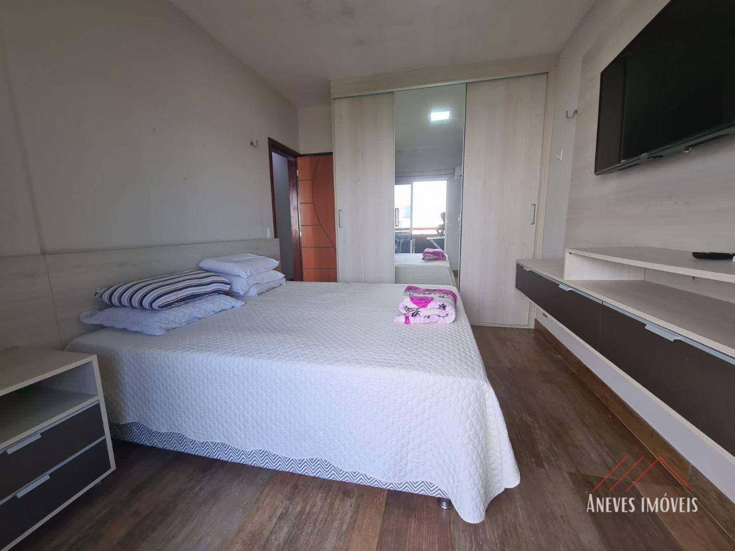 Apartamento para alugar com 3 quartos, 103m² - Foto 13