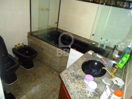 Apartamento à venda com 4 quartos, 254m² - Foto 28