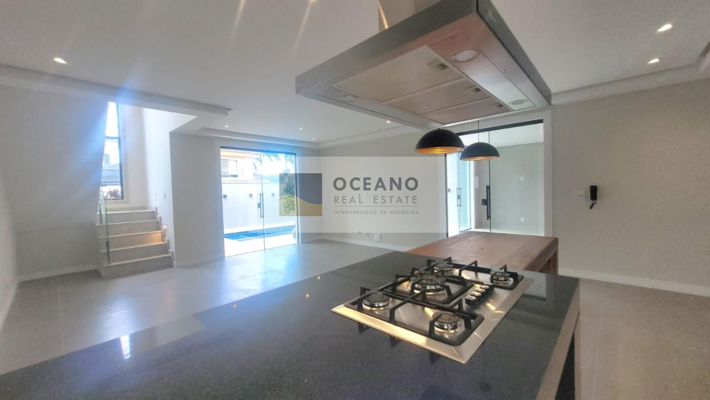 Casa de Condomínio à venda com 4 quartos, 300m² - Foto 35