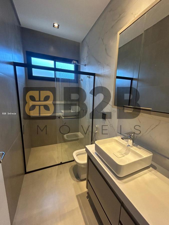 Casa de Condomínio à venda com 3 quartos, 250m² - Foto 18