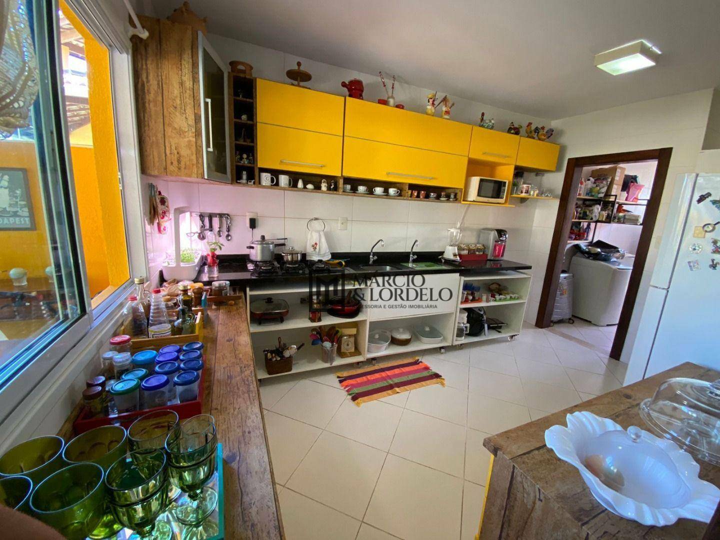 Casa à venda com 3 quartos, 193m² - Foto 11