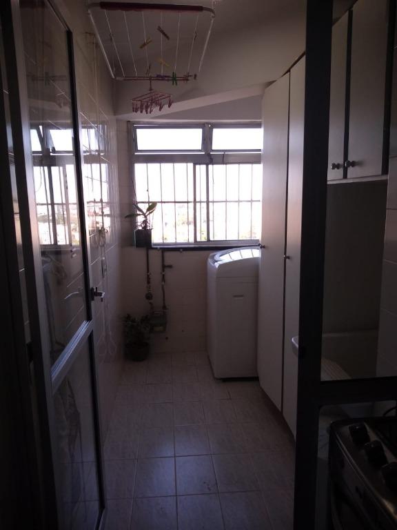 Apartamento à venda com 3 quartos, 70m² - Foto 10