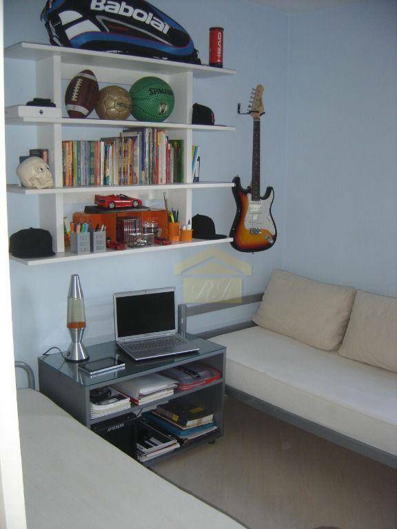 Apartamento à venda com 3 quartos, 82m² - Foto 9