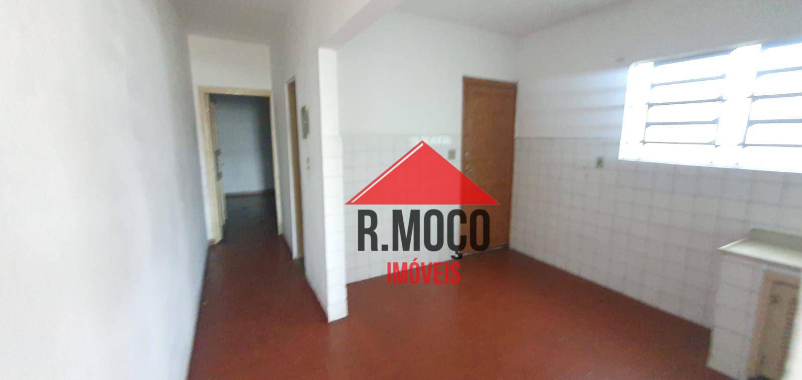 Casa para alugar com 1 quarto, 115m² - Foto 4