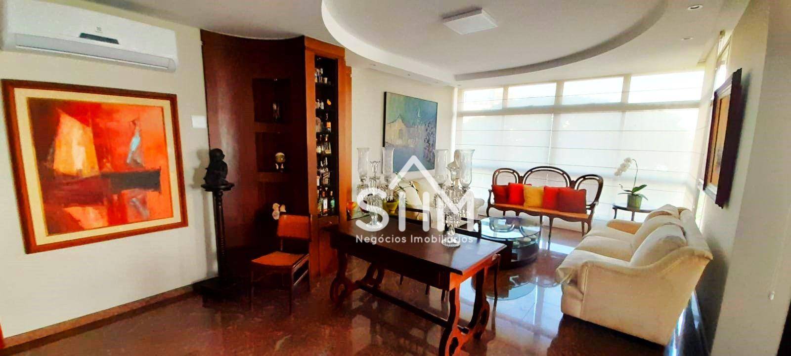 Apartamento à venda com 3 quartos, 226m² - Foto 3