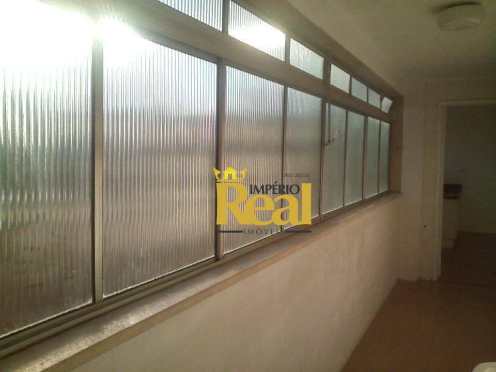 Apartamento para alugar com 3 quartos, 120m² - Foto 5