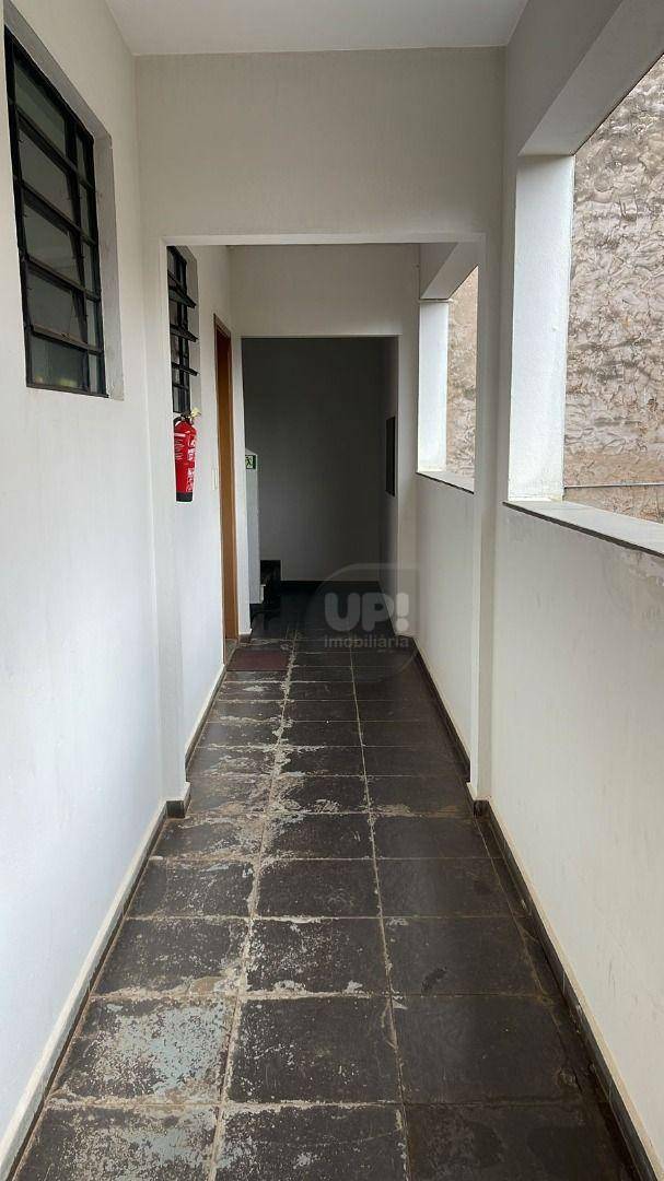 Apartamento à venda com 1 quarto, 35m² - Foto 11