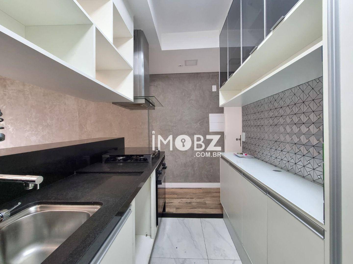 Apartamento à venda com 2 quartos, 62m² - Foto 7