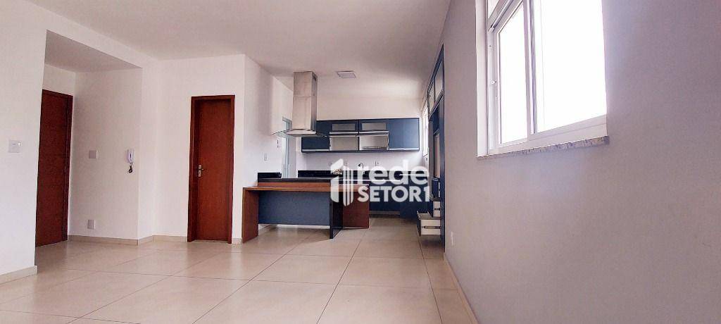 Cobertura à venda com 2 quartos, 80m² - Foto 4