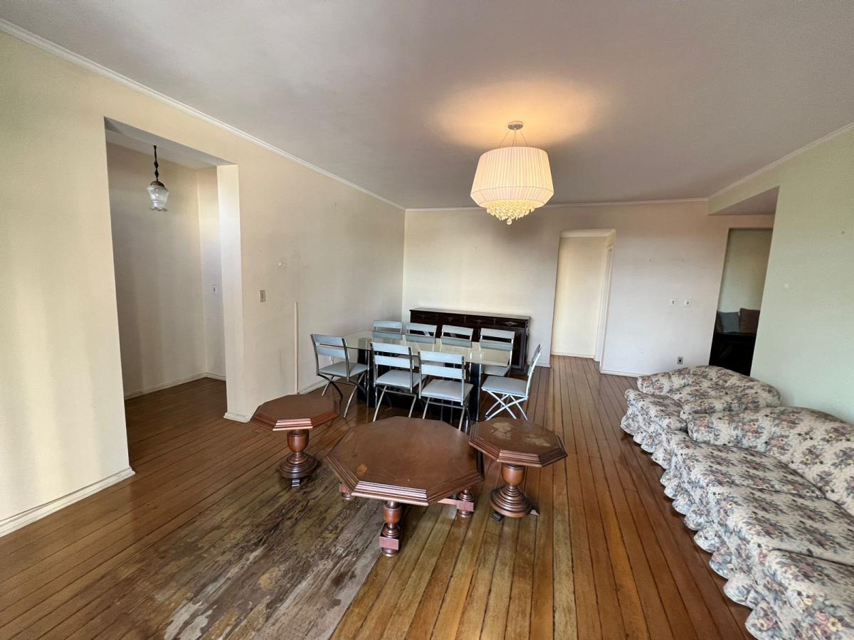 Apartamento à venda com 4 quartos, 175m² - Foto 4