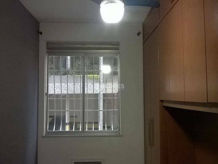 Apartamento à venda com 2 quartos, 56m² - Foto 3