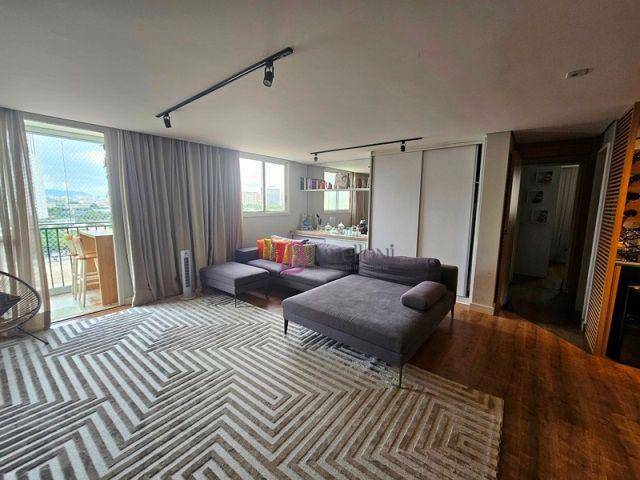 Apartamento à venda com 2 quartos, 107m² - Foto 8