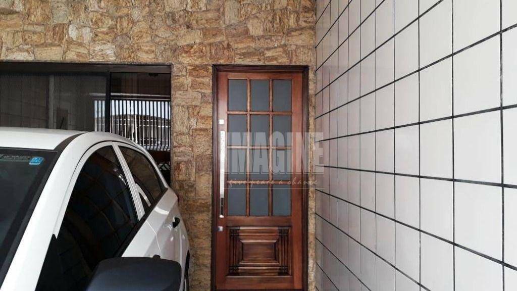 Sobrado à venda com 3 quartos, 250m² - Foto 2