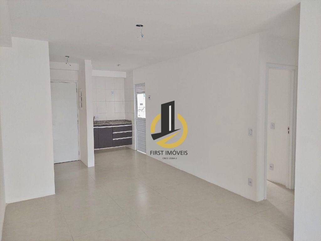 Apartamento à venda com 2 quartos, 68m² - Foto 3