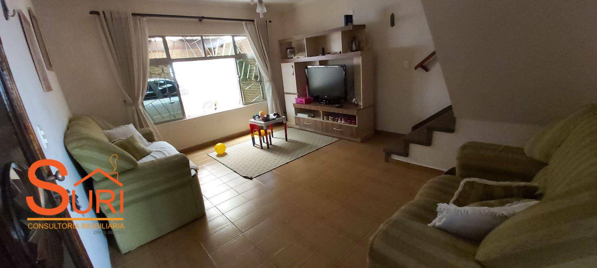 Casa à venda com 3 quartos, 174m² - Foto 2