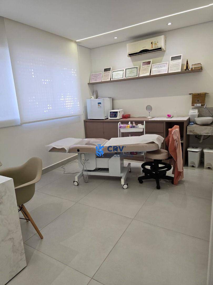 Casa, 3 quartos, 208 m² - Foto 4