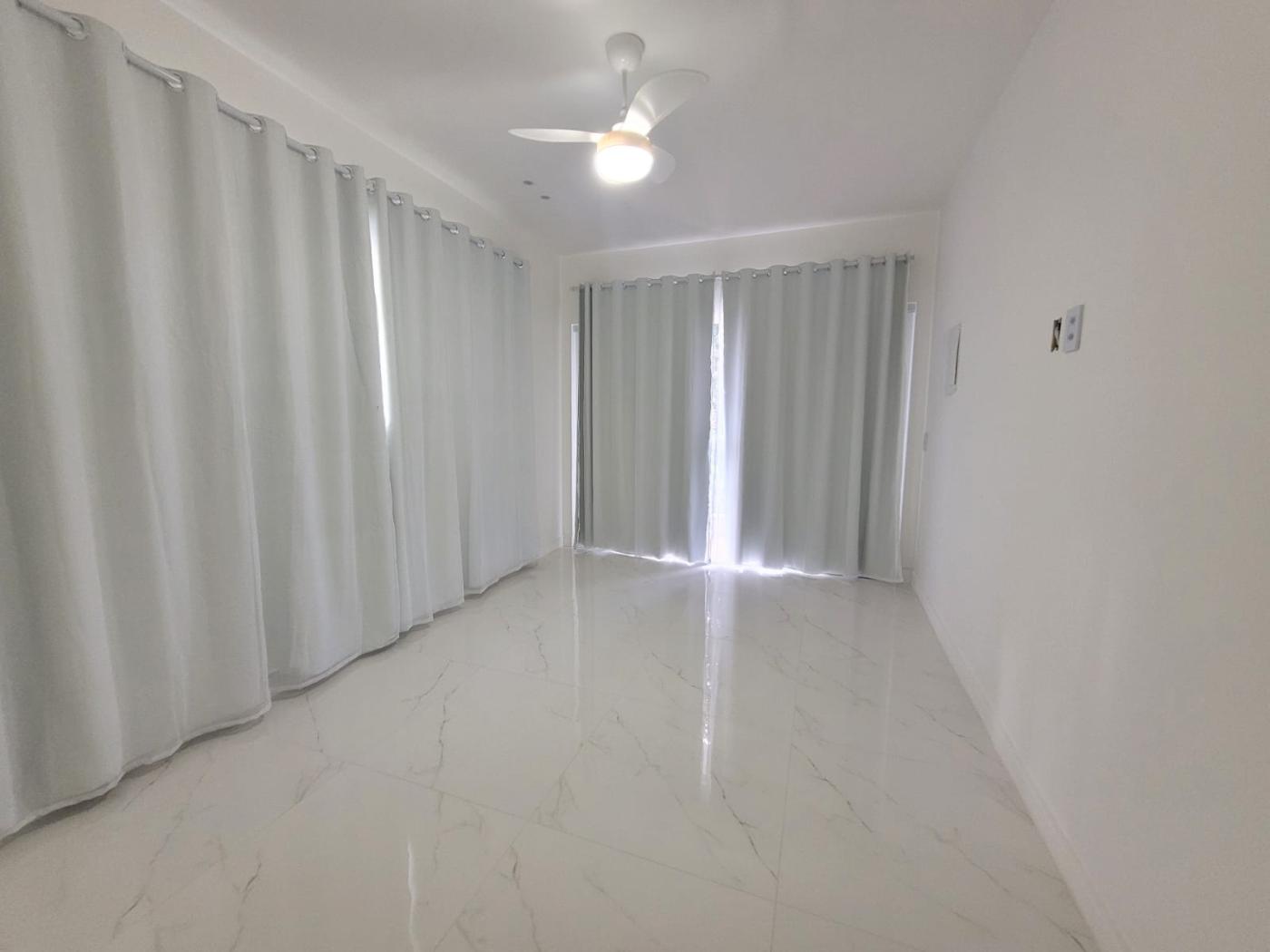 Casa de Condomínio à venda com 4 quartos, 220m² - Foto 19