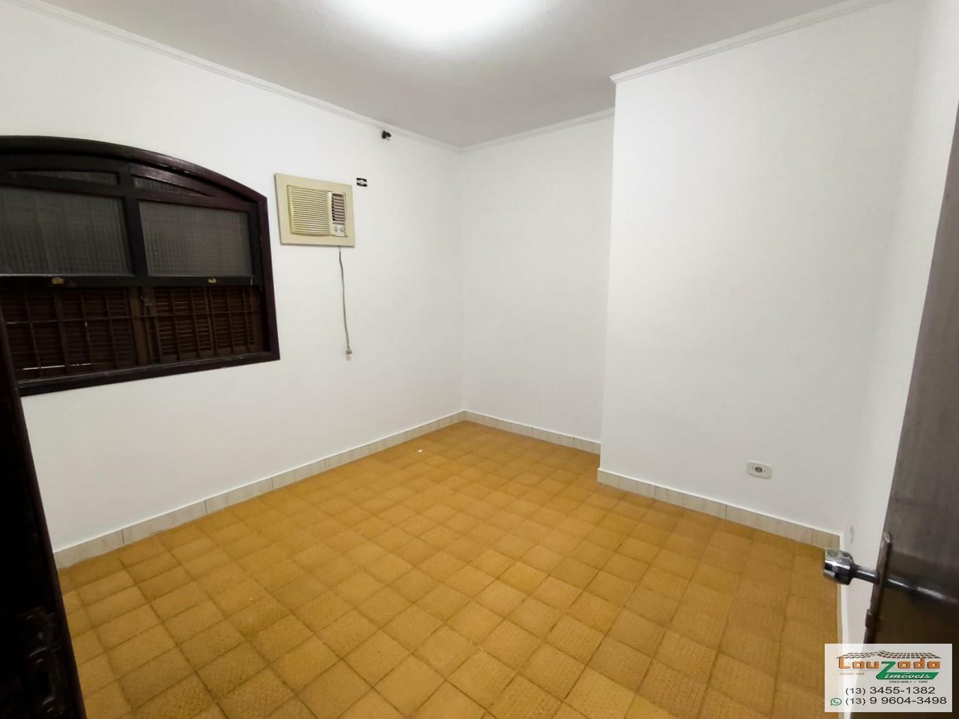Casa para alugar com 2 quartos, 360m² - Foto 15