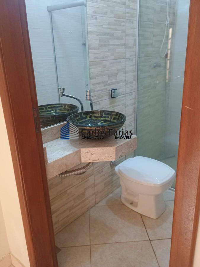 Casa à venda com 5 quartos, 200m² - Foto 25