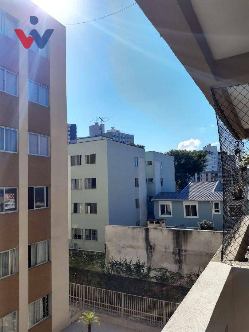 Apartamento à venda com 3 quartos, 102m² - Foto 3