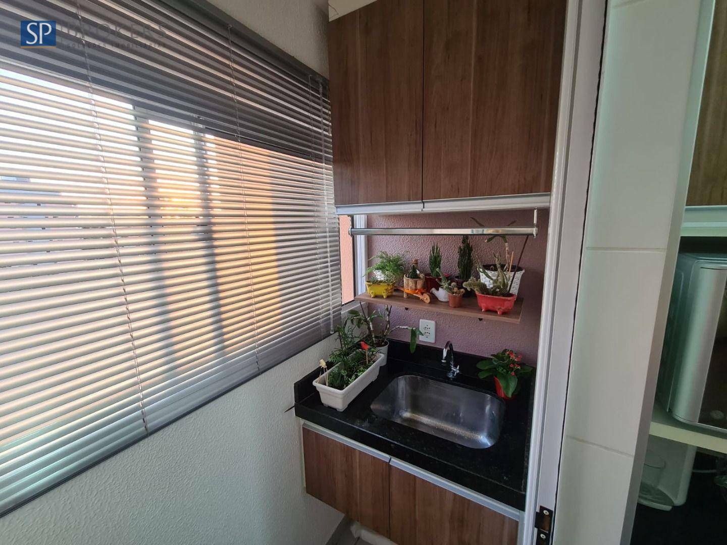 Apartamento à venda com 2 quartos, 45m² - Foto 3