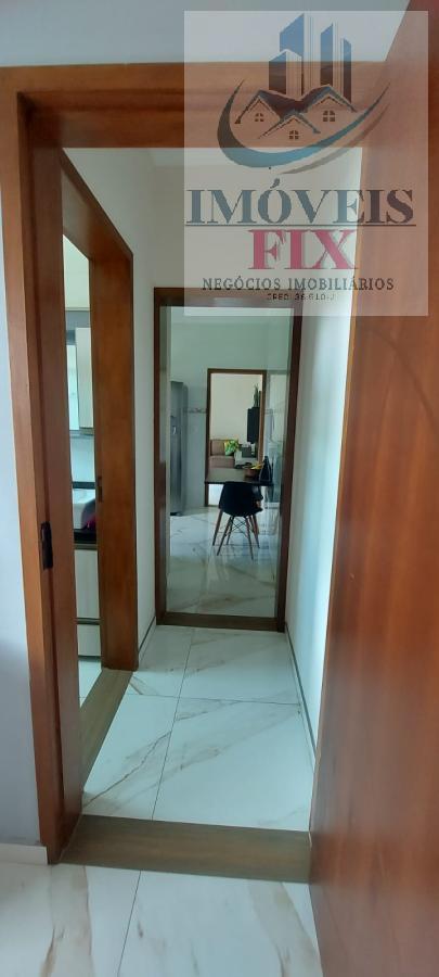 Casa à venda com 2 quartos, 90m² - Foto 16