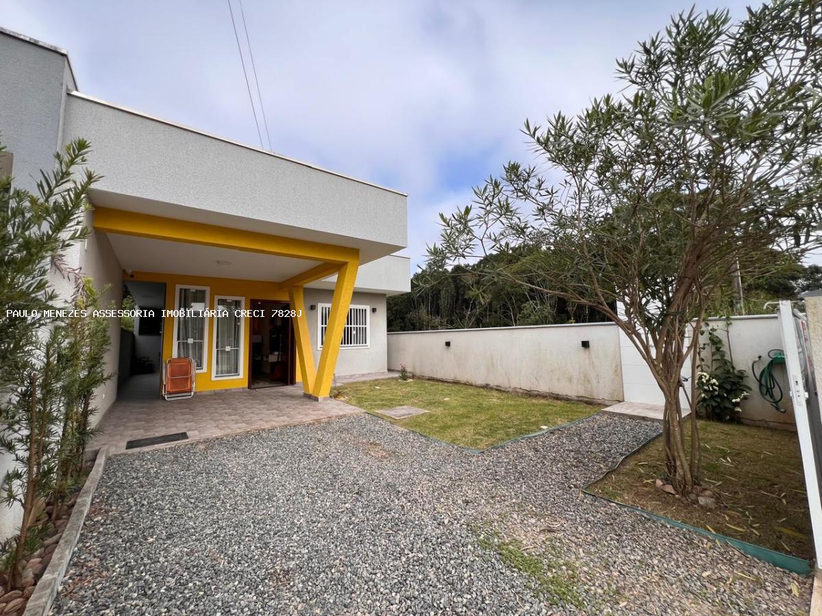 Casa à venda com 2 quartos, 225m² - Foto 2