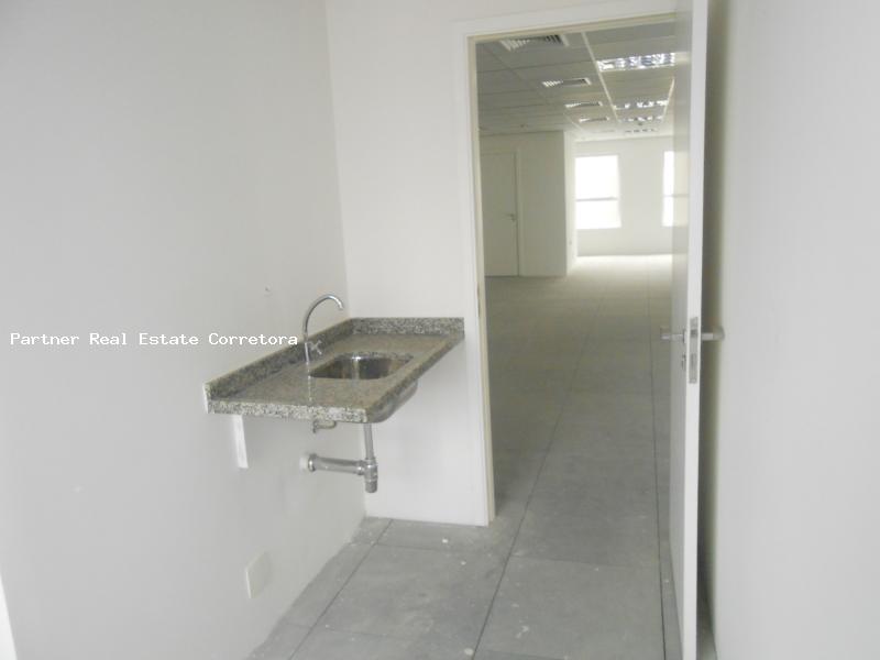 Conjunto Comercial-Sala à venda com 1 quarto, 252m² - Foto 6