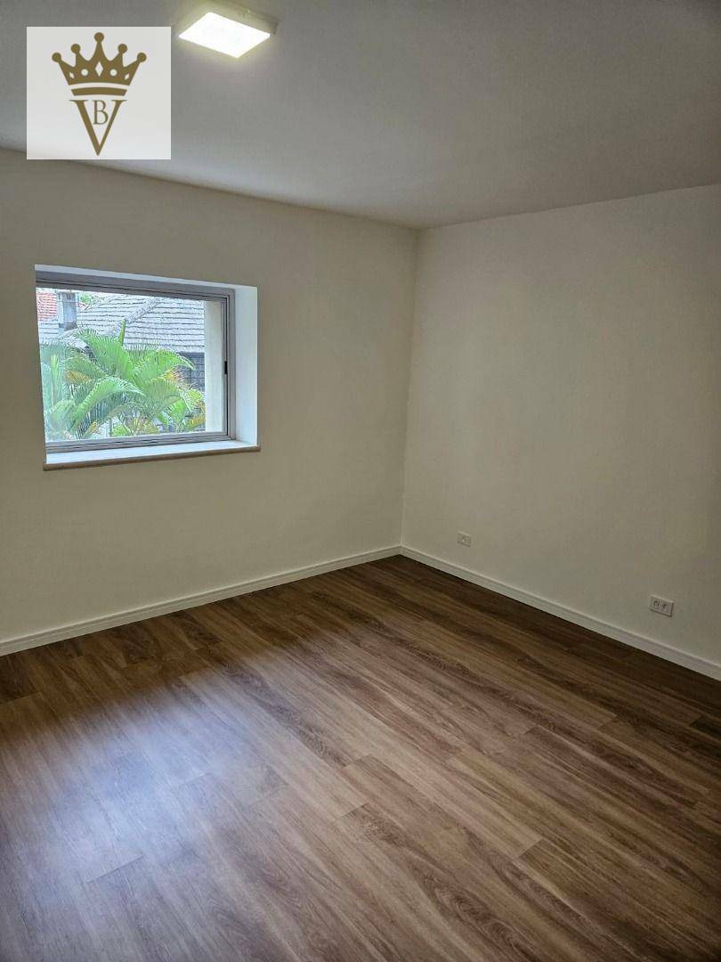 Apartamento para alugar com 3 quartos, 175m² - Foto 12