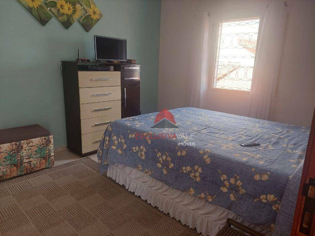Casa à venda com 4 quartos, 234m² - Foto 22
