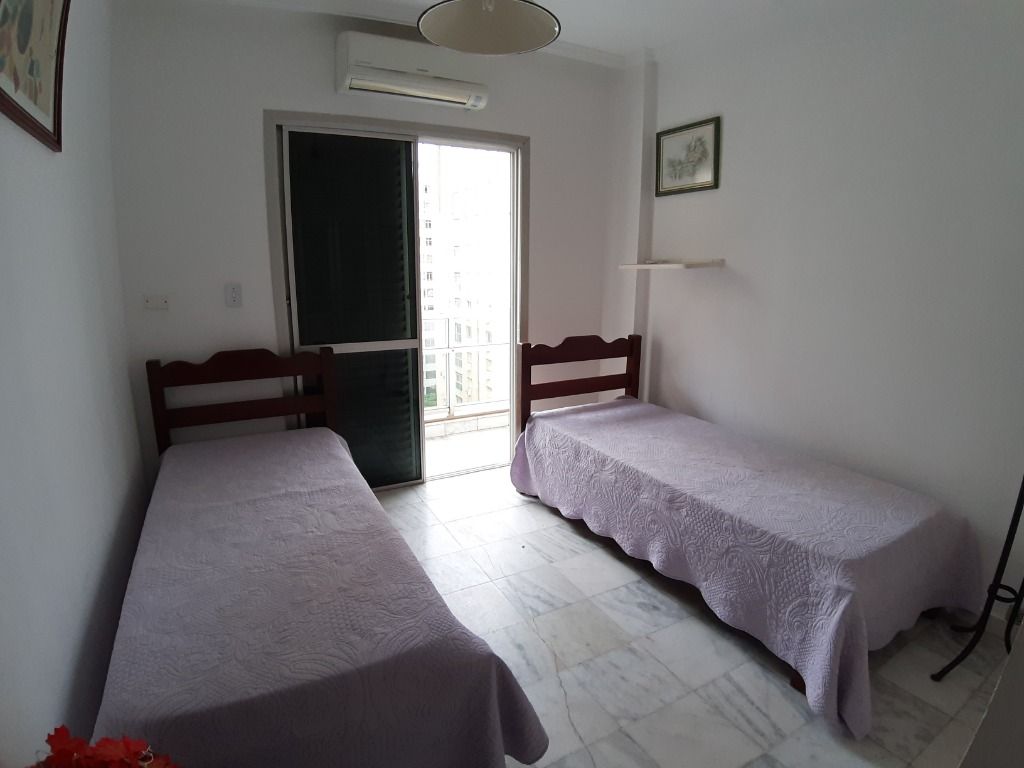 Apartamento à venda com 3 quartos, 140m² - Foto 11