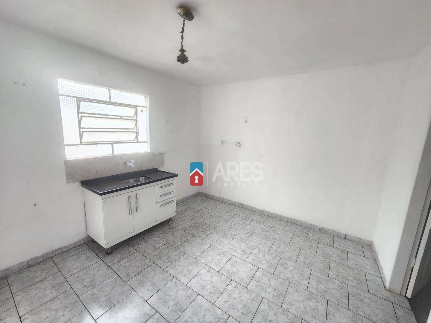 Casa à venda com 3 quartos, 157m² - Foto 13