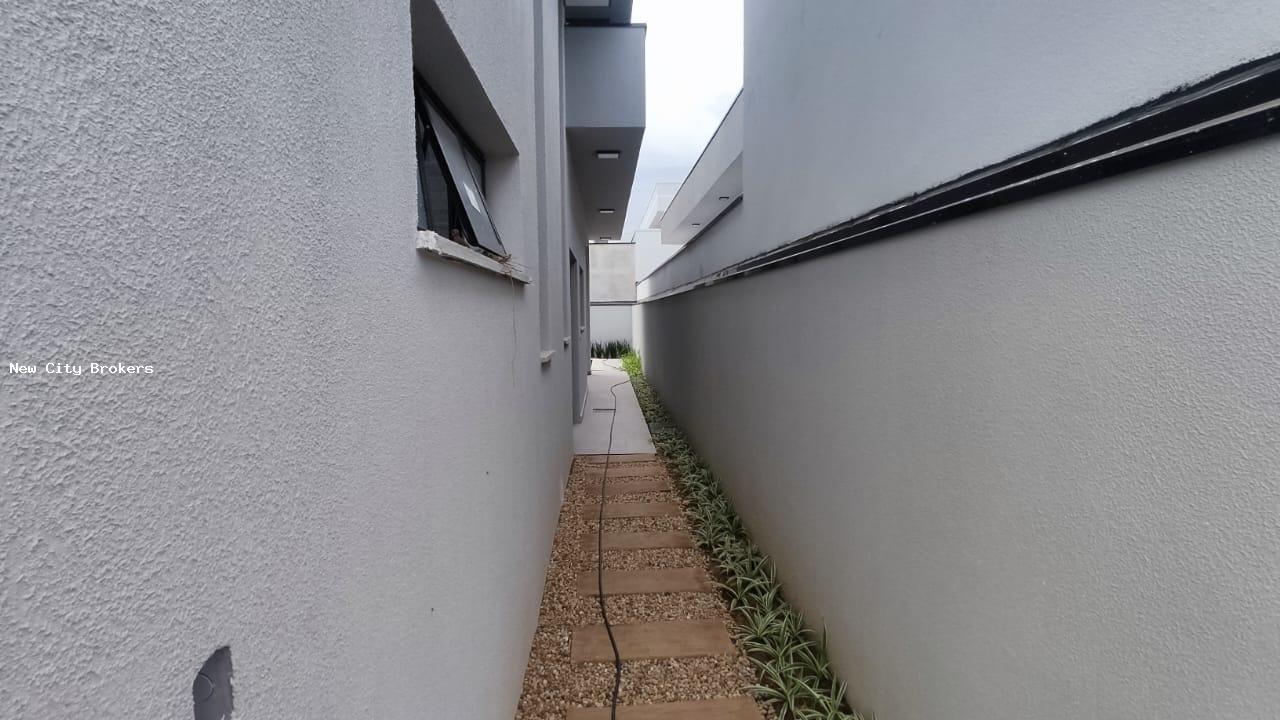 Casa de Condomínio à venda com 3 quartos, 300m² - Foto 30