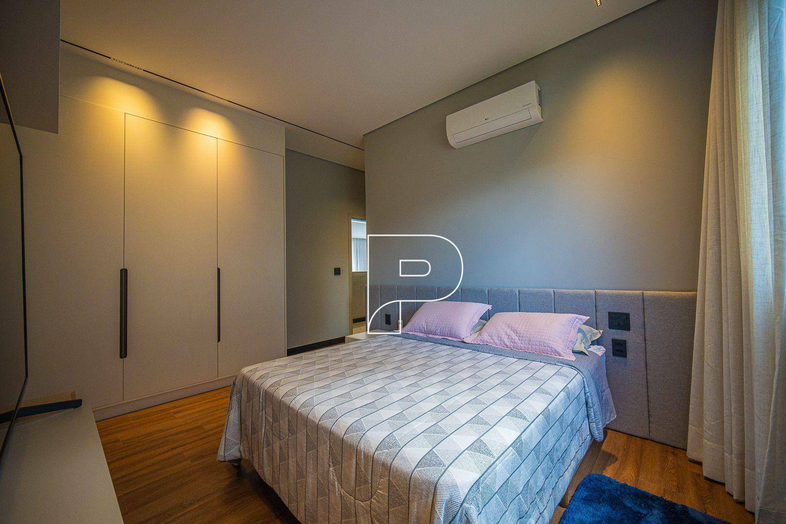 Casa de Condomínio à venda com 4 quartos, 550m² - Foto 39