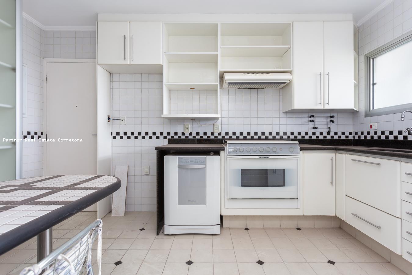 Cobertura à venda com 3 quartos, 249m² - Foto 6
