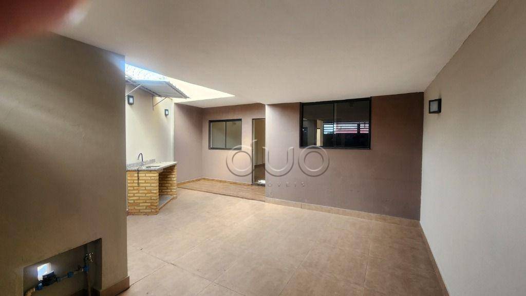 Casa, 3 quartos, 113 m² - Foto 2