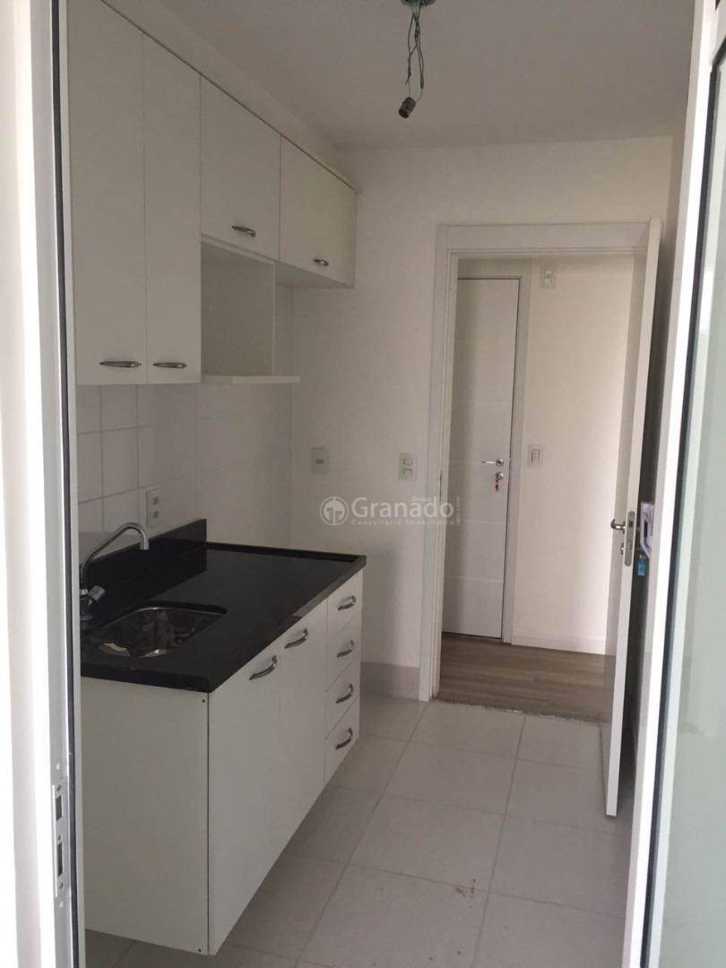 Apartamento à venda com 2 quartos, 65m² - Foto 14