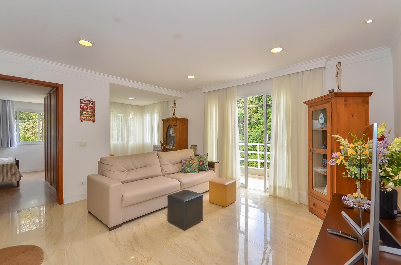 Casa, 3 quartos, 236 m² - Foto 3