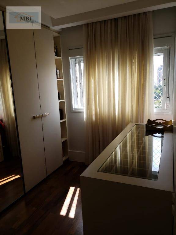 Apartamento à venda com 3 quartos, 205m² - Foto 30