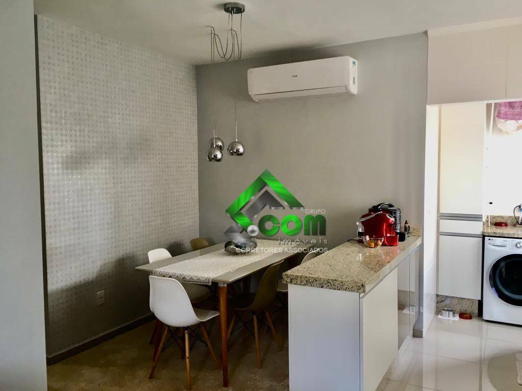 Apartamento à venda com 3 quartos, 97m² - Foto 18